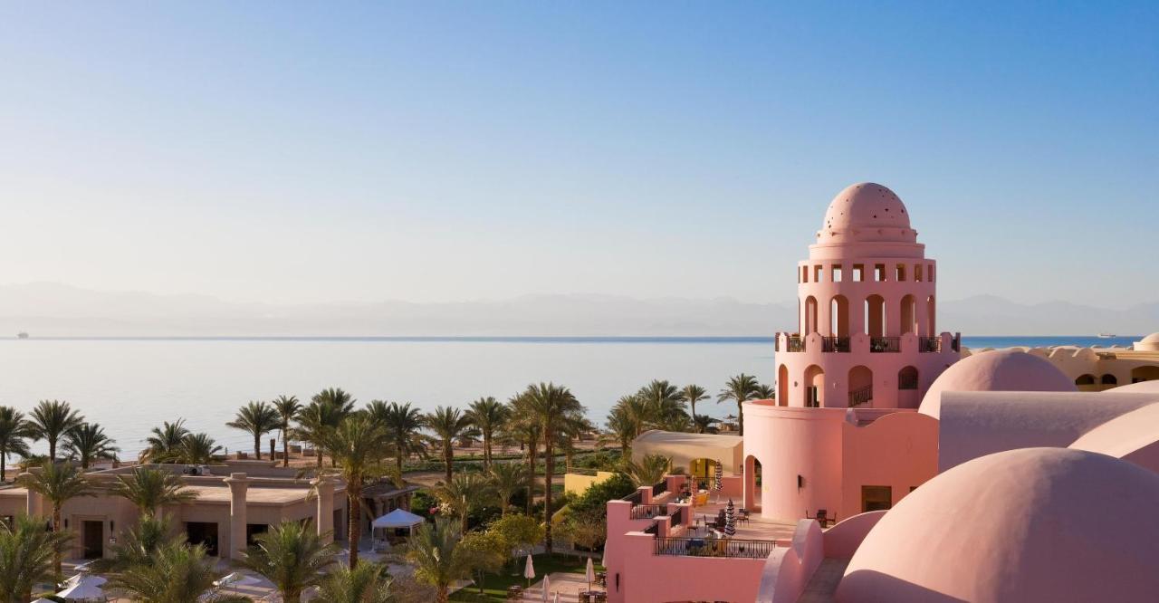 Mosaique Beach Resort Taba Heights Eksteriør billede View of the Red Sea from the resort